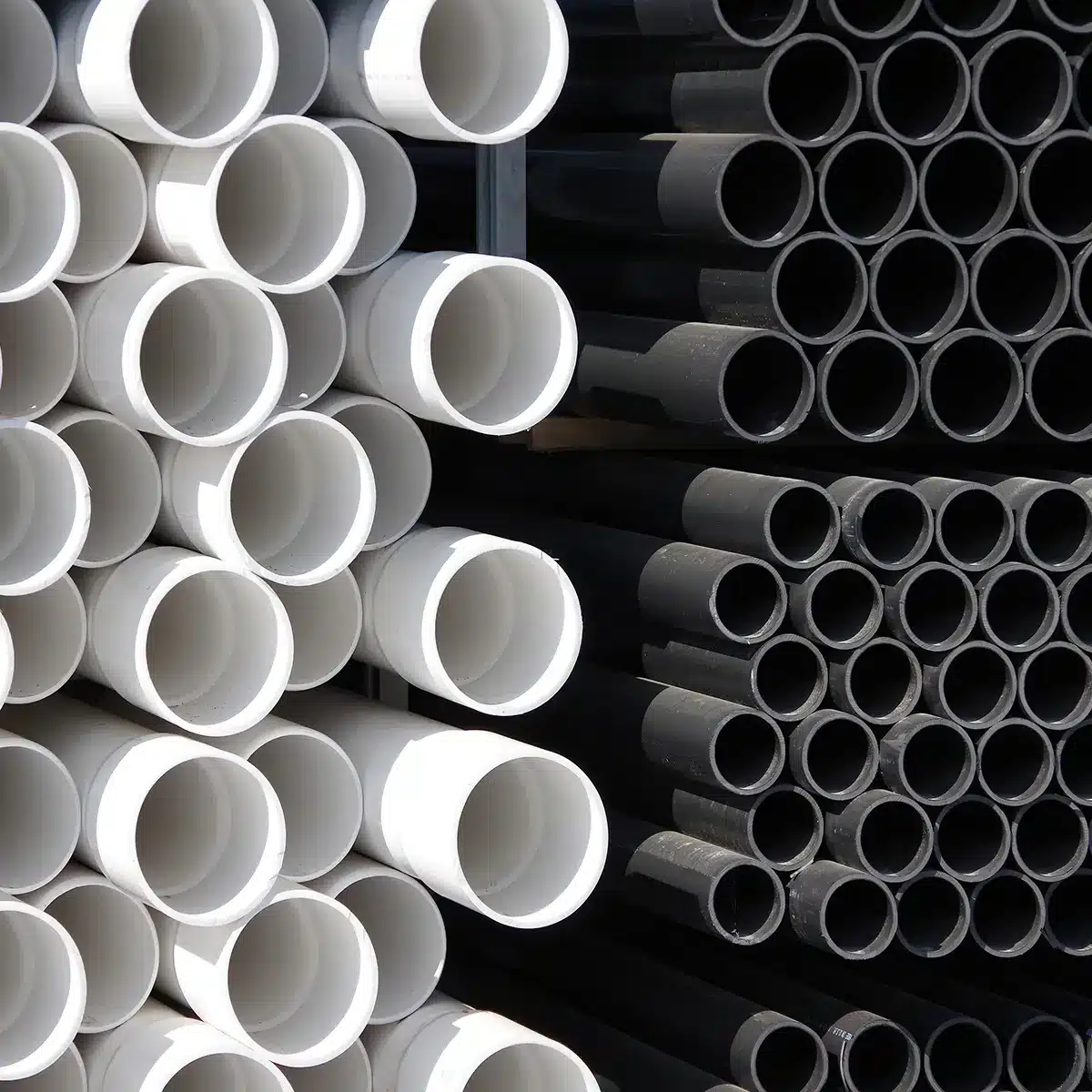 PVC bianco e nero a Varese