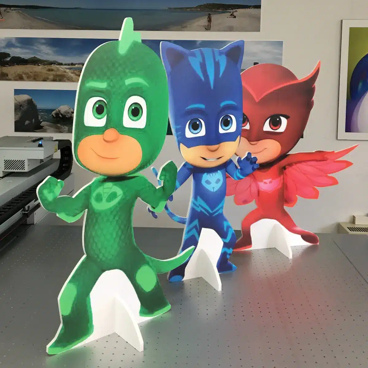 Sagomatura per bambini con tre personaggi dei cartoni
